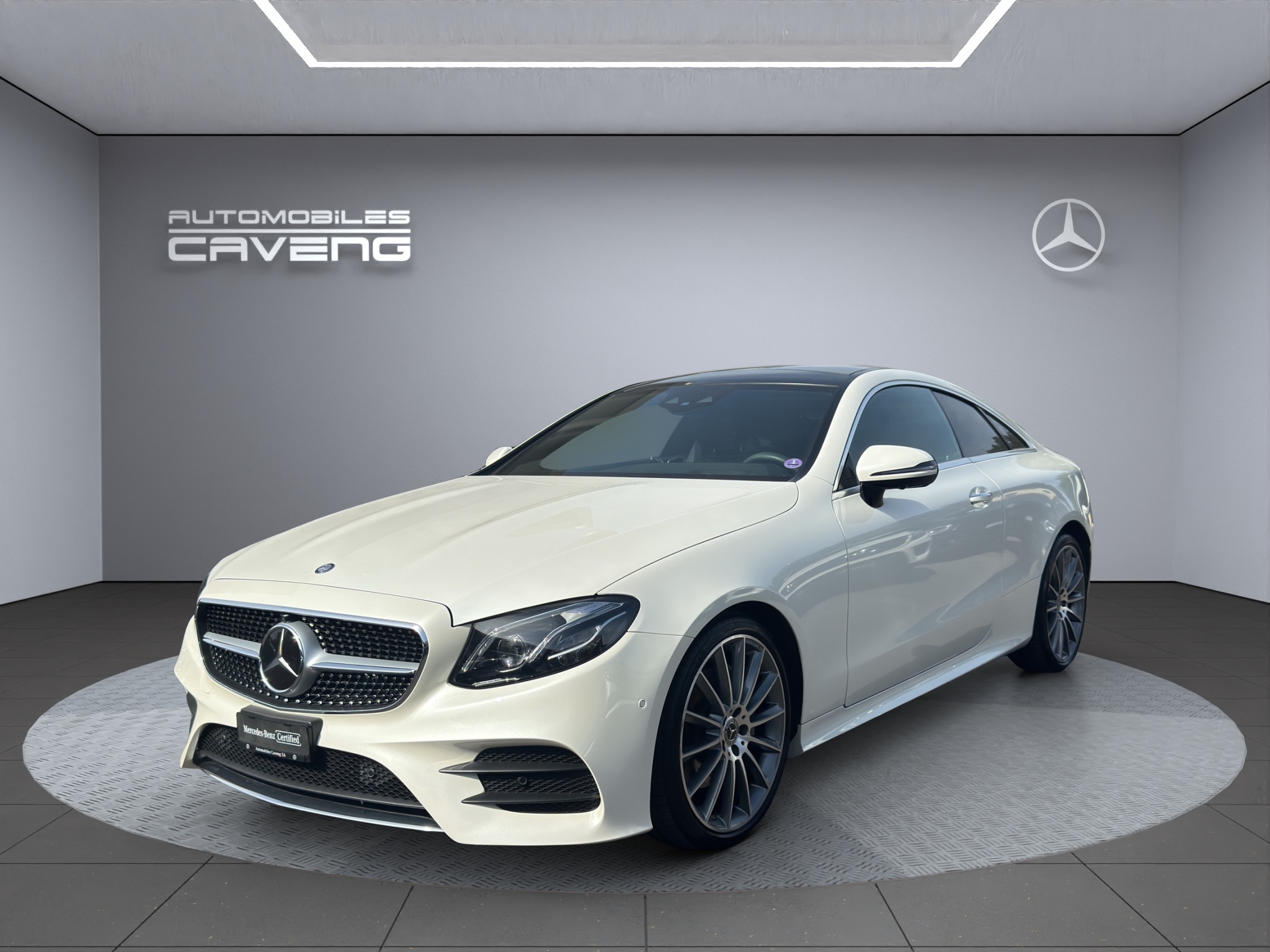 MERCEDES-BENZ E 200 Coupé AMG Line 9G-Tronic